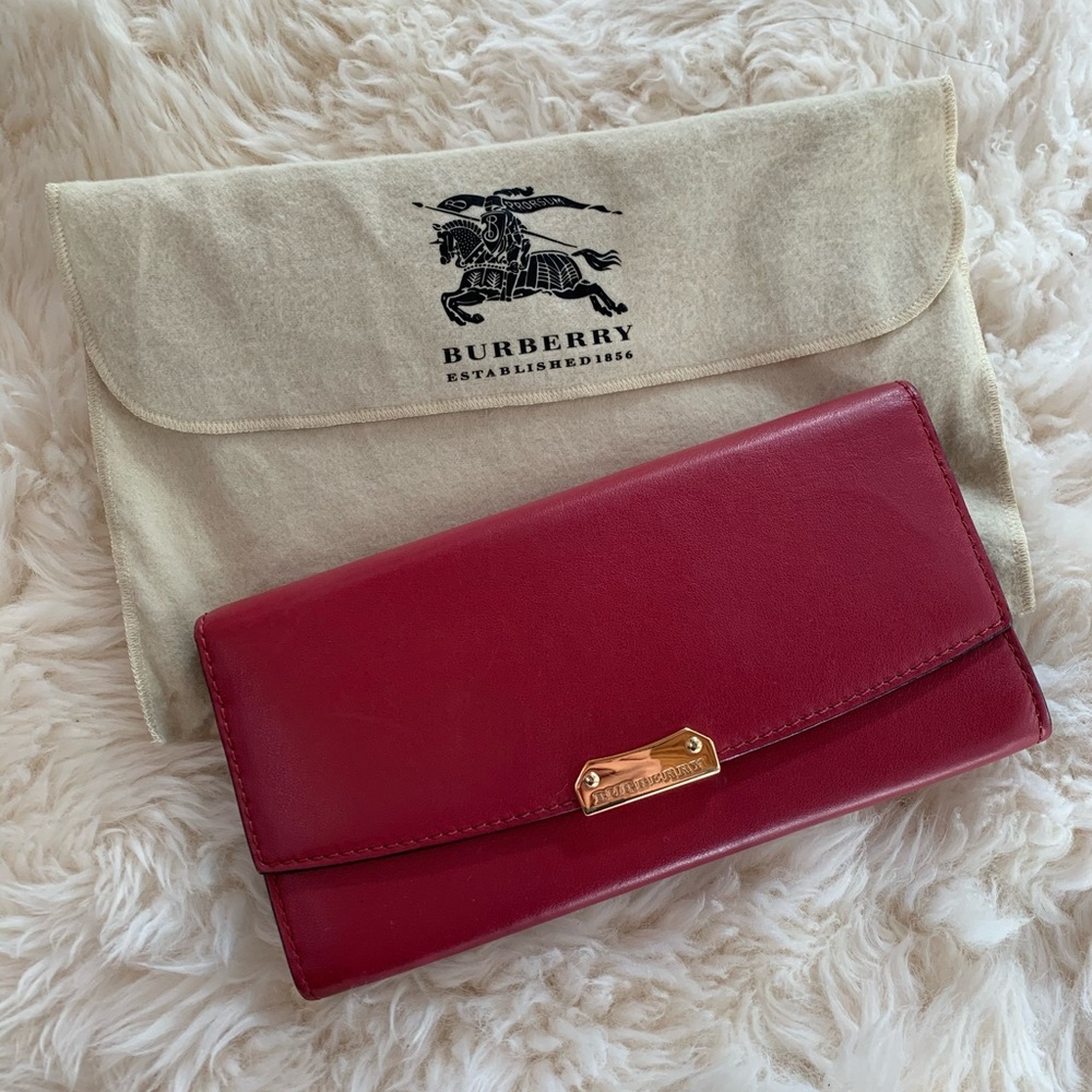 Burberry red long wallet